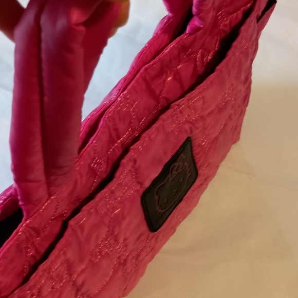 Hello Kitty Soft Purse - Picture 7 of 12